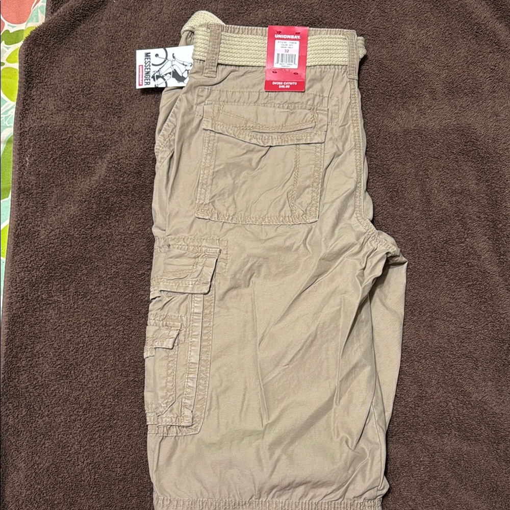 UNIONBAY Tan Cargo Shorts Durable Cotton Blend
